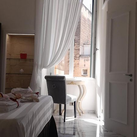 レッチェ La Dimora Di Re Idomeneo Bed & Breakfast エクステリア 写真