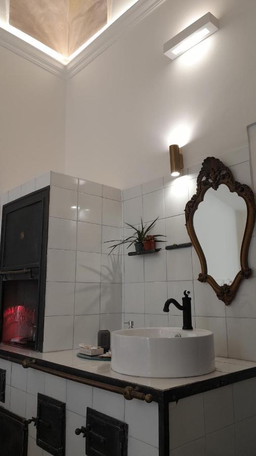 レッチェ La Dimora Di Re Idomeneo Bed & Breakfast エクステリア 写真