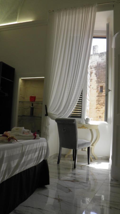 レッチェ La Dimora Di Re Idomeneo Bed & Breakfast エクステリア 写真