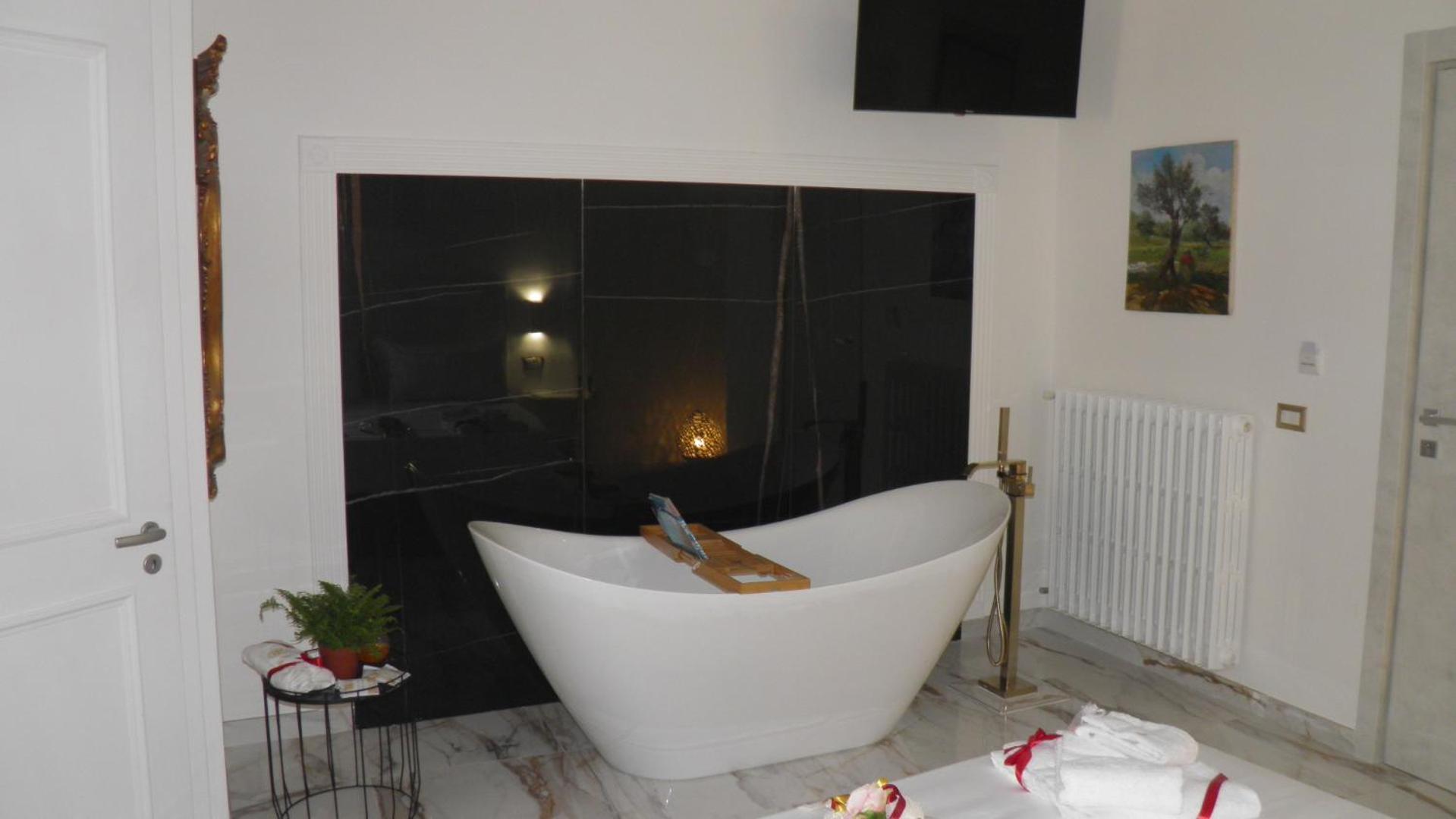 レッチェ La Dimora Di Re Idomeneo Bed & Breakfast エクステリア 写真